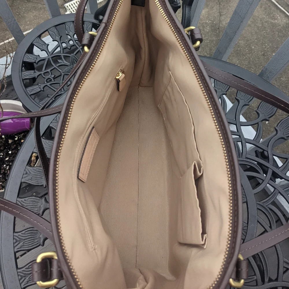 🔥FREE SHIPPING ❤️ HOST PICK🔥Coach Peyton Brown Leather Pocket Tote Satchel Bag - Picture 3 of 5